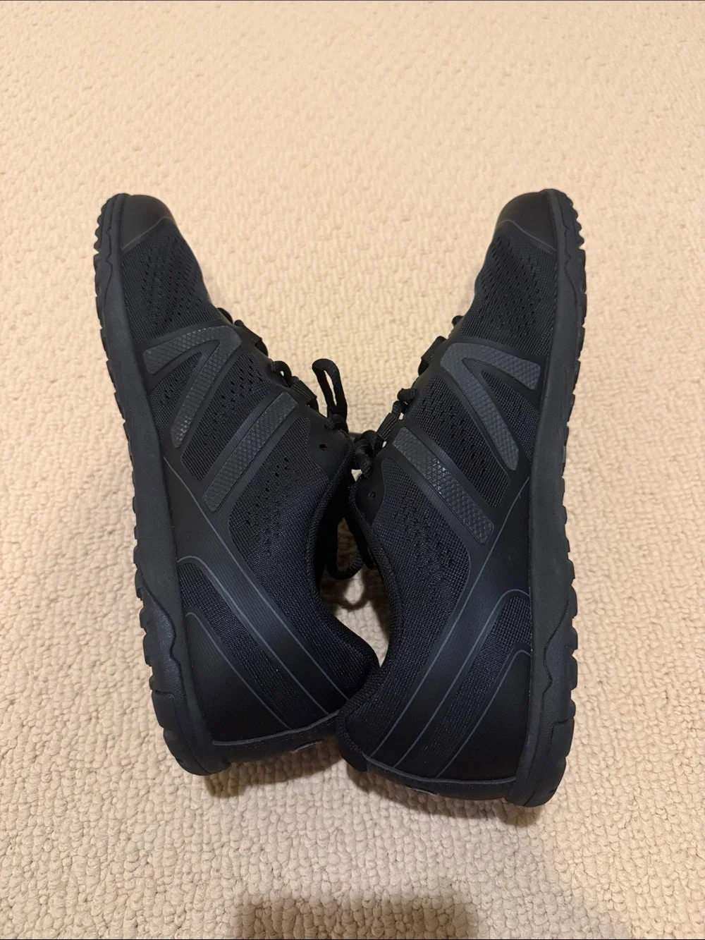 Men's Black Athletic Running Shoes - Comfortable Lace-Up Trainer